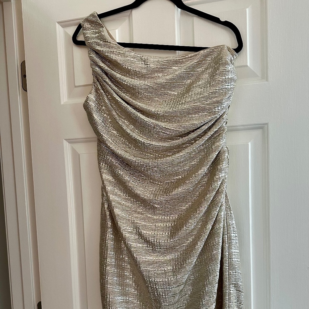 Gold lameé one shoulder dress